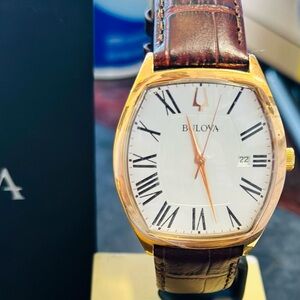 Bulova mens Fashion watch